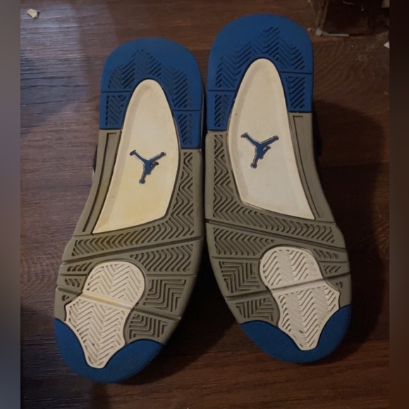 Jordan 4 Motorsport alternate